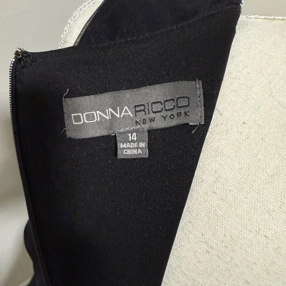 Donna Ricco Black Dress with Floral Accents - Picture 5 of 5